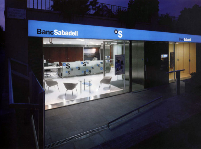 01 bank sabadell office mateo arquitectura