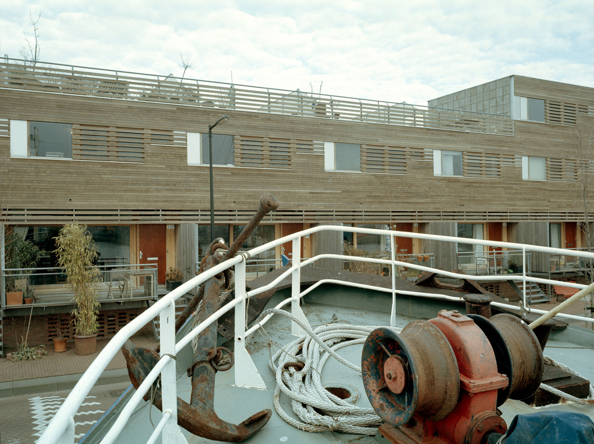 03 housing borneo mateo arquitectura