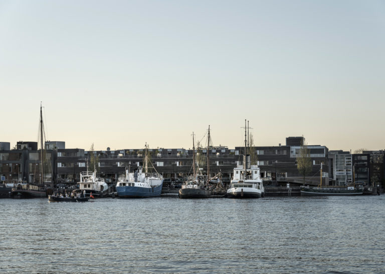 Dwellings on Borneo Island, Amsterdam. Revisited Mateo Arquitectura