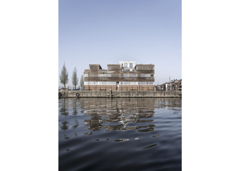 Dwellings on Borneo Island, Amsterdam. Revisited Mateo Arquitectura