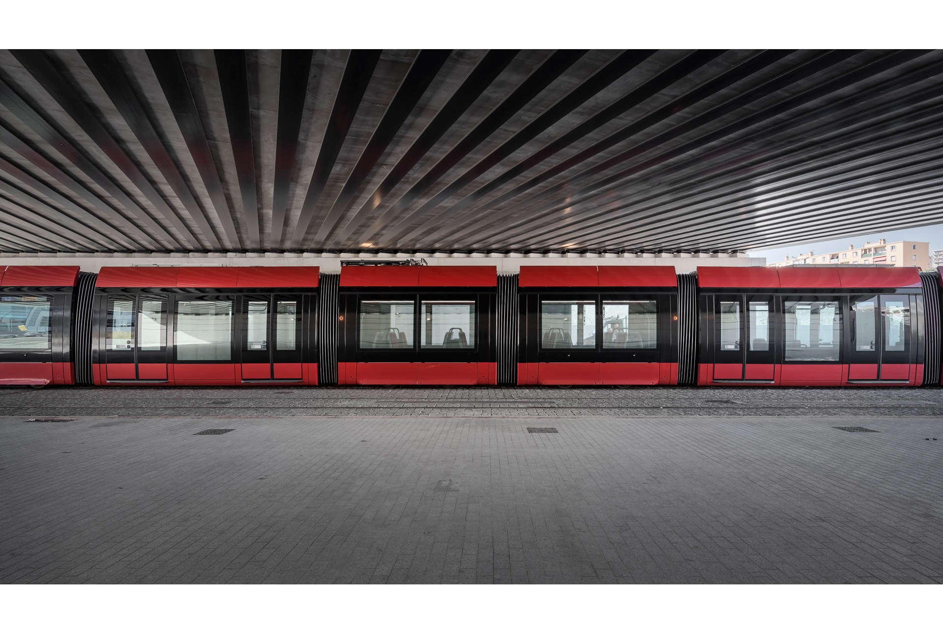 central axis train